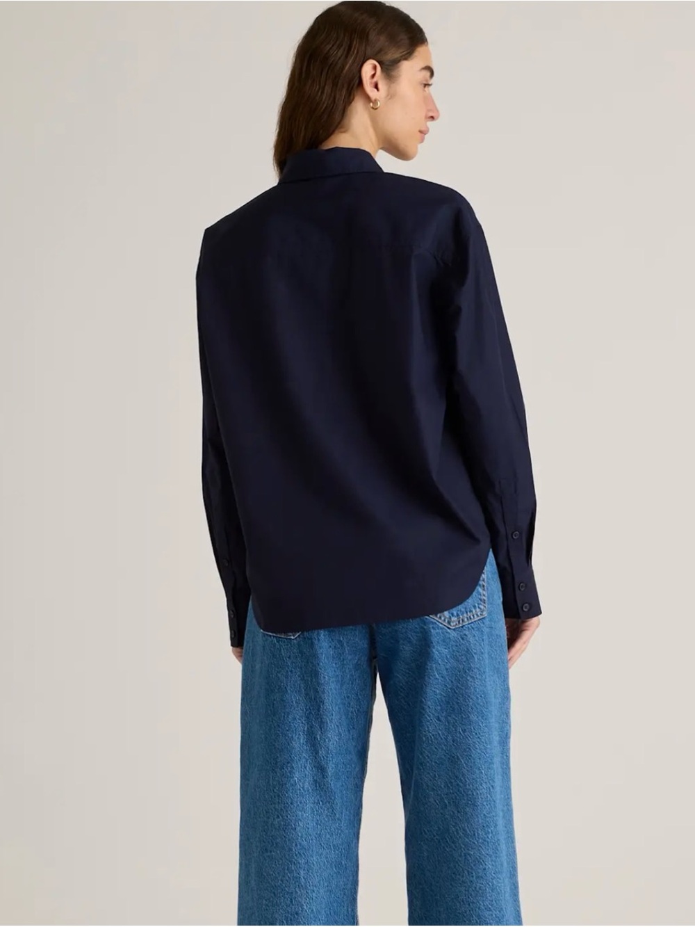 Quince 100% Organic Cotton Poplin Long Sleeve Boyfriend Shirt - Picture 3 of 10